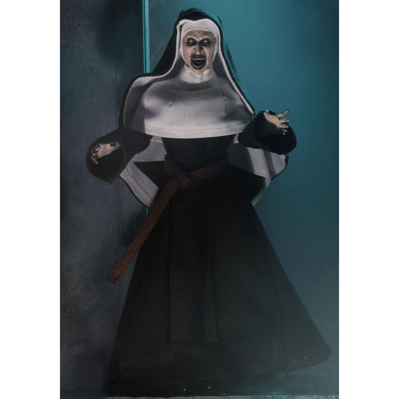 Figura neca the nun la monja clothed
