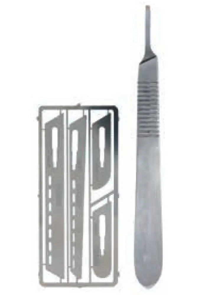 MODELLING SAW WITH 4 SCALPELS Frikytopia
