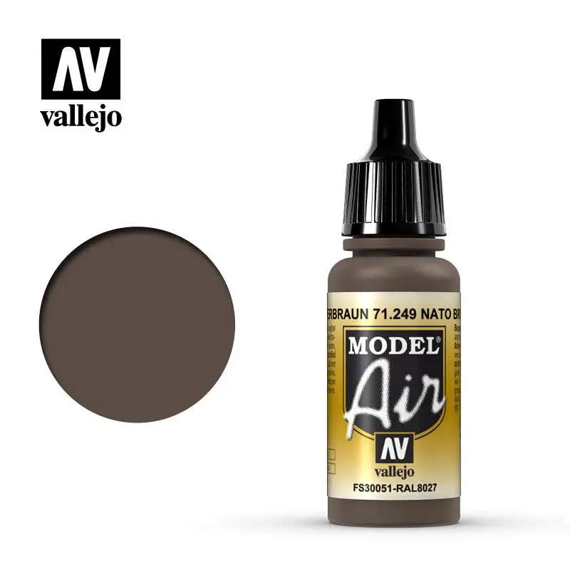 MODEL AIR 71249 NATO BROWN Frikytopia