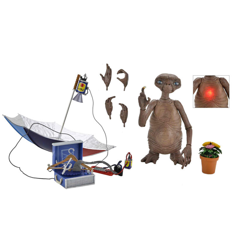Figura NECA Ultimate Deluxe ET con pecho LED 40 aniversario