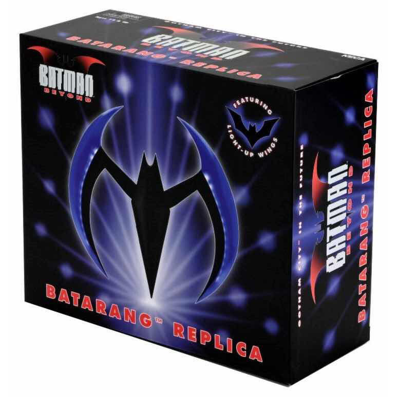 Replica neca batman beyond - batarang blue with ligths Frikytopia