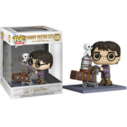 Funko Pop! Funko harry empujando el carro con hedwig 57360 — HARRY POTTER