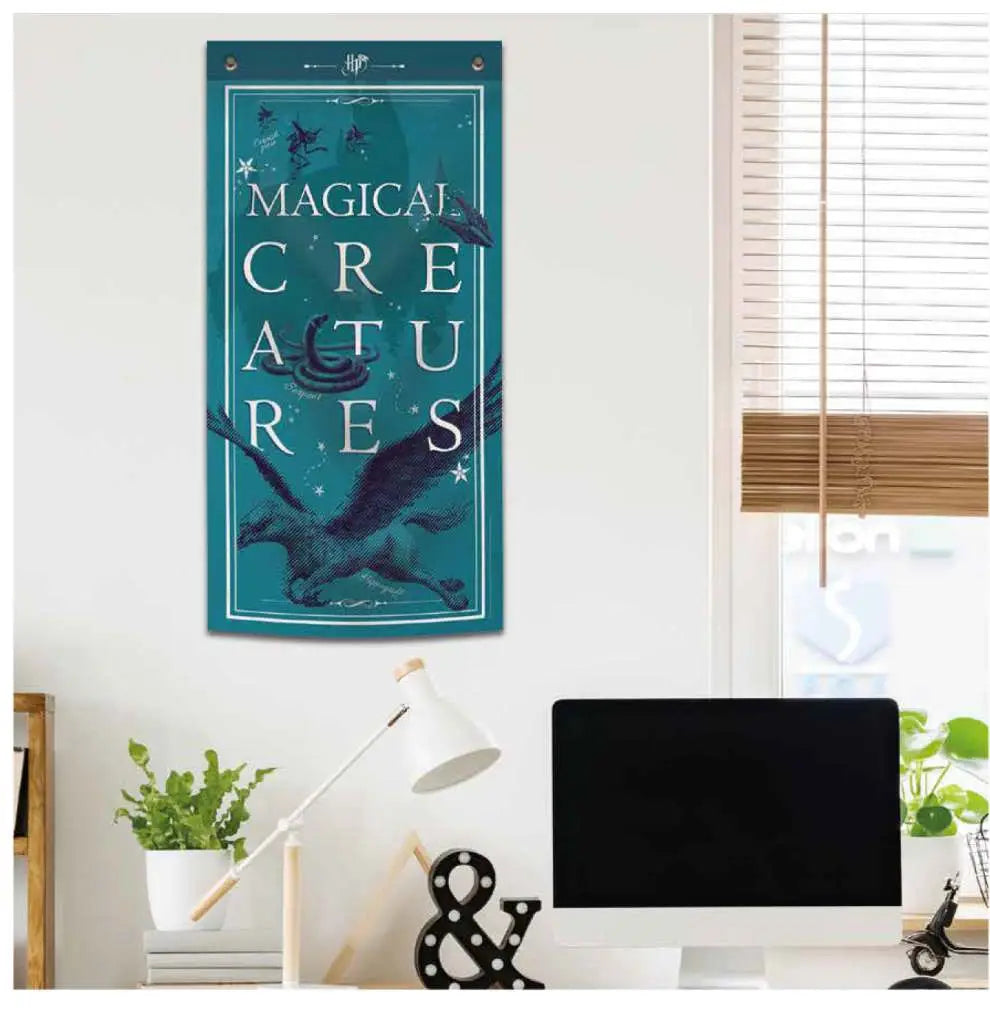 HP MAGICAL CREATURES WALL BANNER Frikytopia