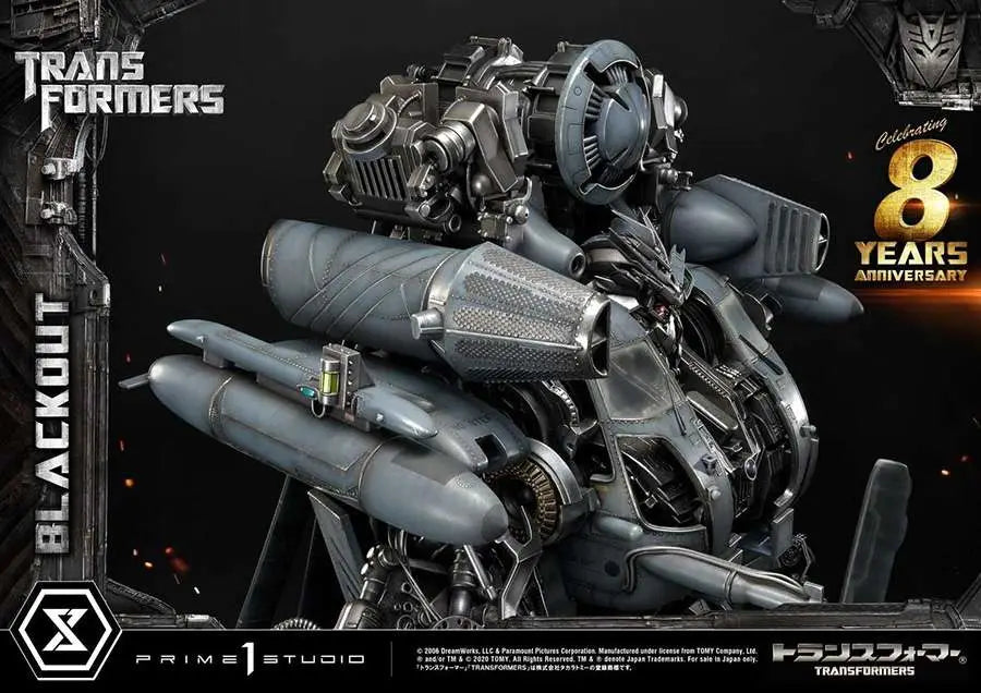 TRANSFORMERS BLACKOUT Estatua
