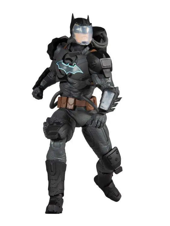 Figura mcfarlane toys dc multiverse batman hazmat suit gold label