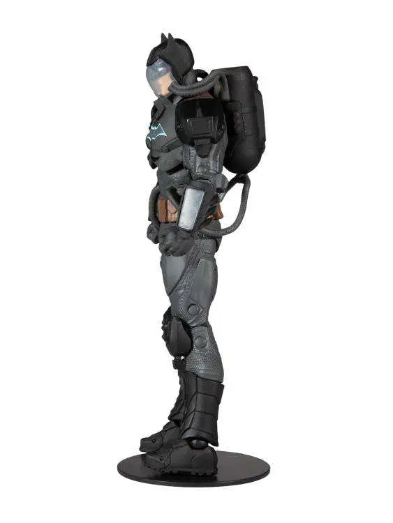 Figura mcfarlane toys dc multiverse batman hazmat suit gold label