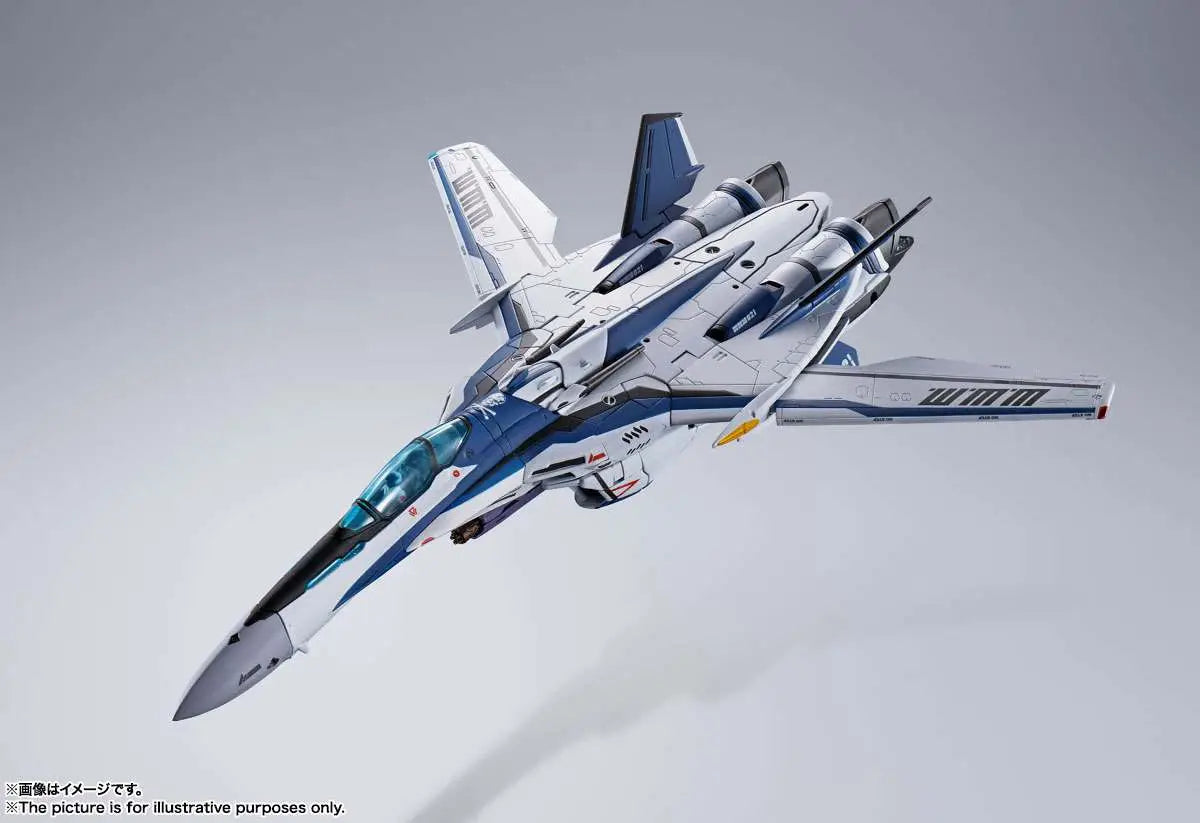 DX MACROSS VF-25 MESSIAH VALKYRIE ANNIV