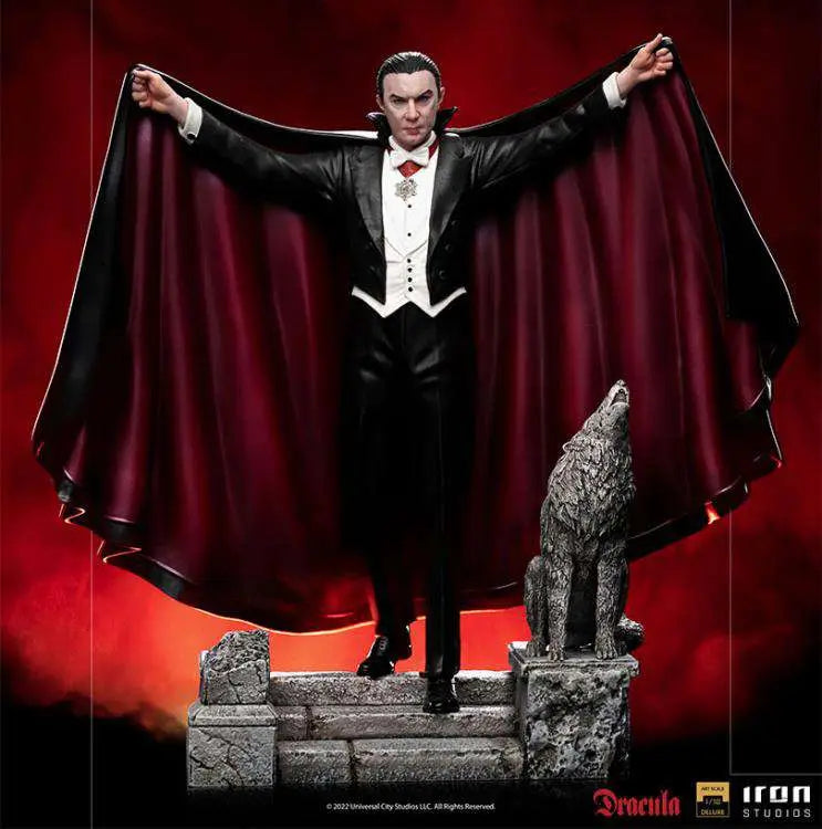 UNIVERSAL MONSTERS DRACULA 1/10 DLX STAT Frikytopia