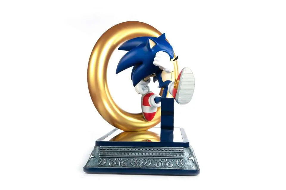 SONIC THE HEDGEHOG 30th ANN Estatua