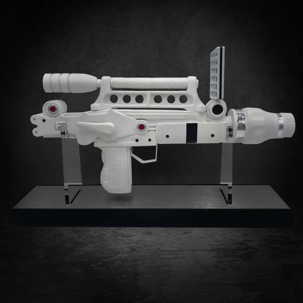 007 MOONRAKER LTD ED PROP Réplica