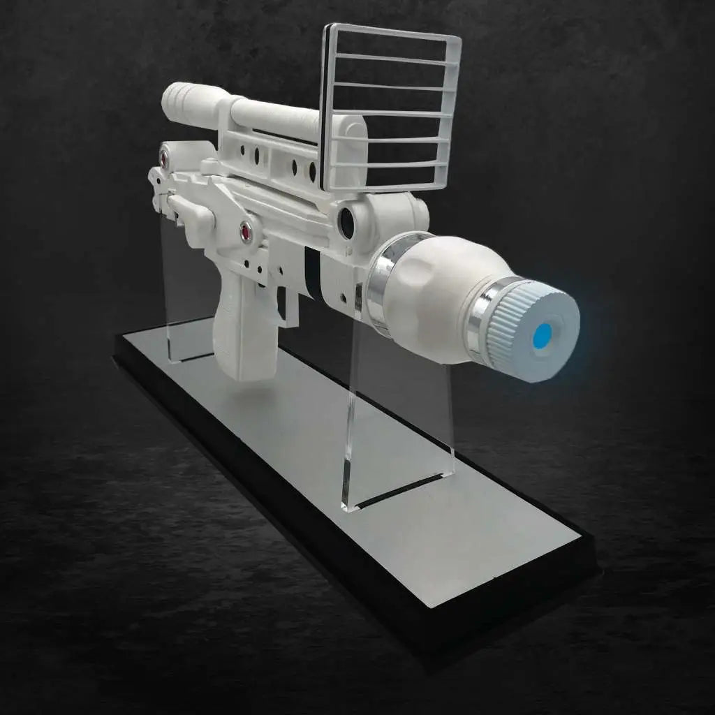 007 MOONRAKER LTD ED PROP Réplica