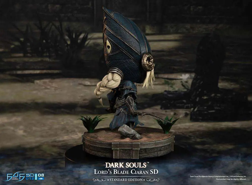 DARK SOULS LORD BLADE CIARAN SD Estatua