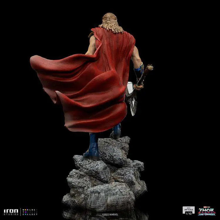 THOR LOVE AND THUNDER  THOR 1/10 Estatua