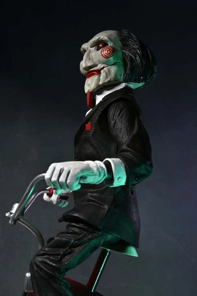 Saw Figura con sonido Billy con Triciclo 30 cm