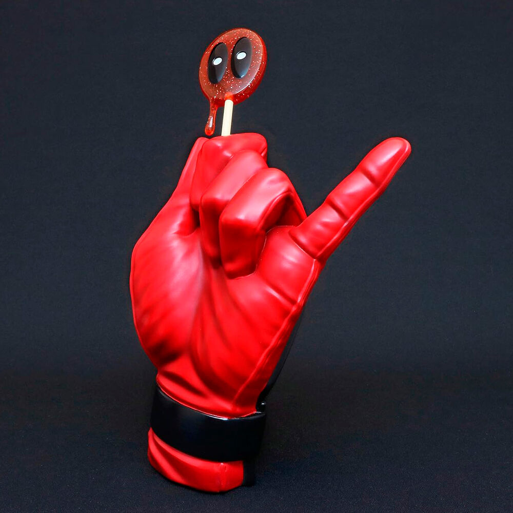Estatua Heroic Hands Deadpool Marvel 26cm C