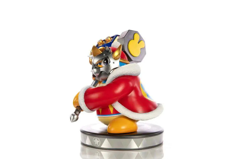 KIRBY MASKED DEDEDE RESIN Estatua