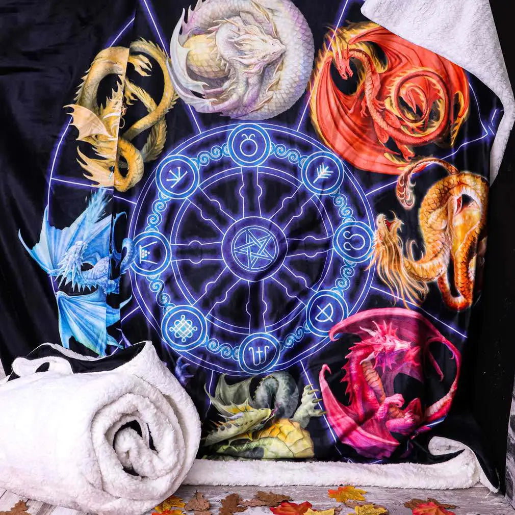 THROW DRAGONS OF THE SABBATS ANNE STOKES Frikytopia