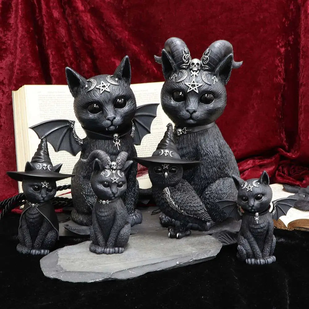 CULT CULTIES MALPUSS WINGED OCLT CAT FIG Frikytopia