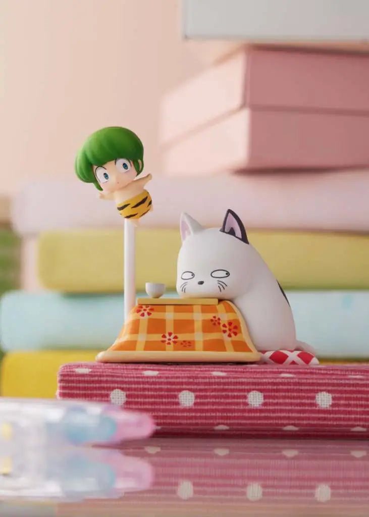 Figura plum urusei yatsura ten kotatsuneko fing