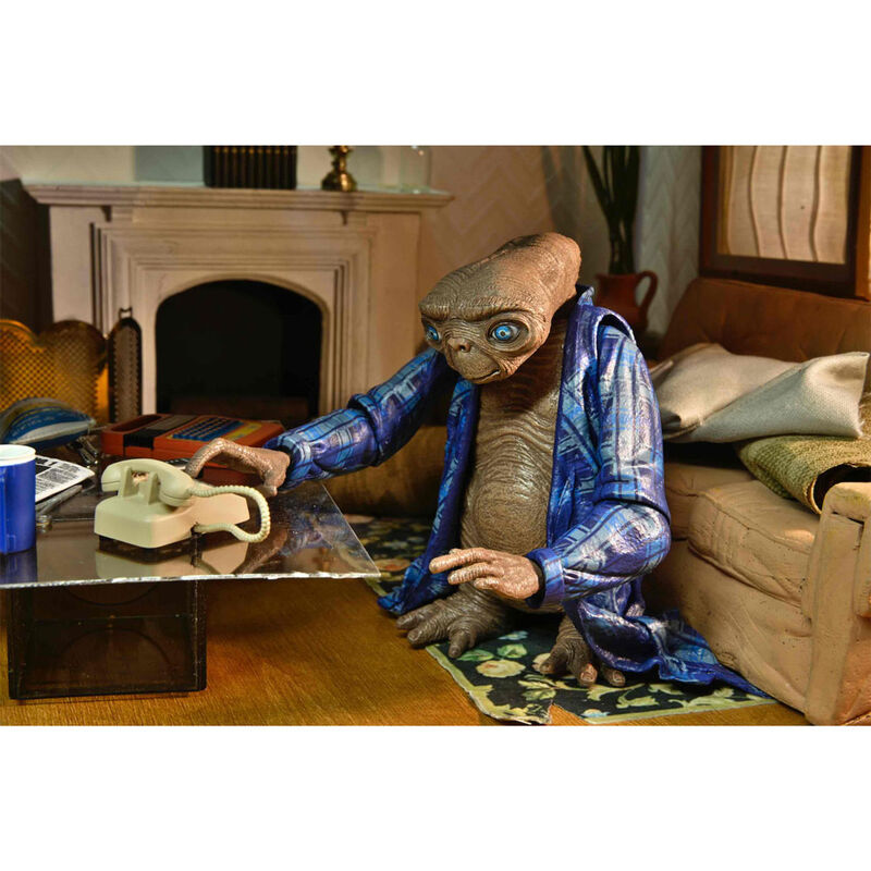 Figura neca et ultimate telepathic 40 aniversario el extraterrestre
