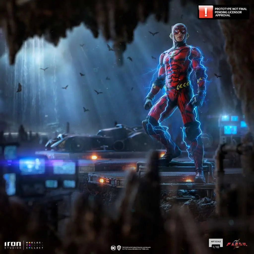 THE FLASH ALTERNATE FLASH 1/10 Estatua