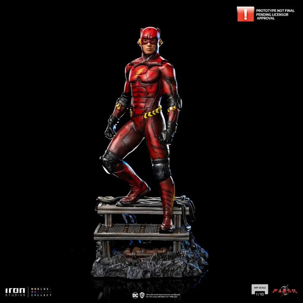 THE FLASH ALTERNATE FLASH 1/10 Estatua