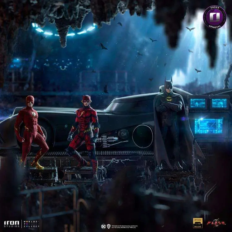 THE FLASH MOVIE BATMOBILE DLX 1/10 Estatua