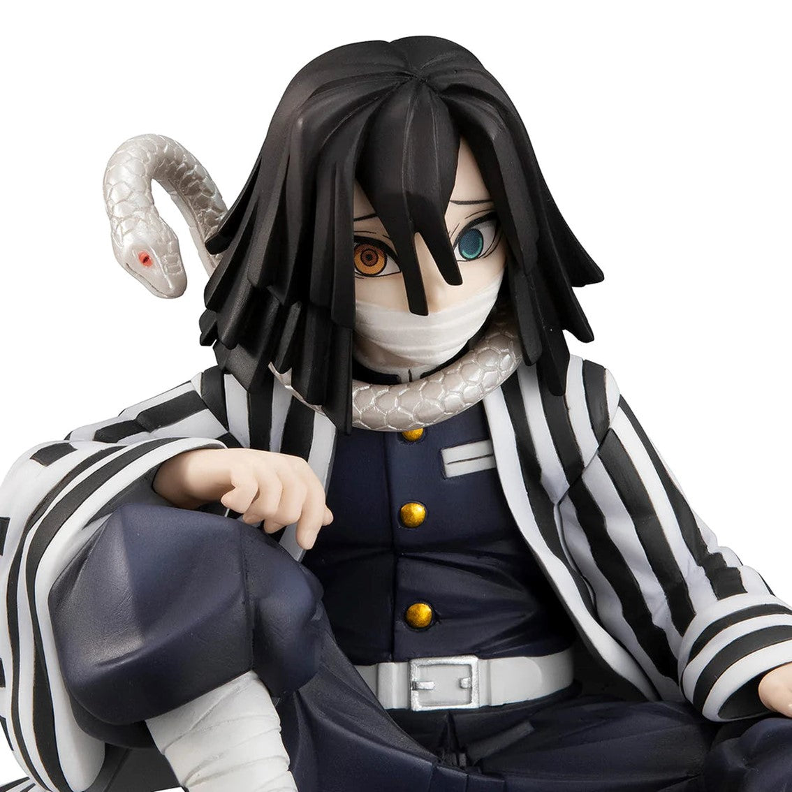 Figura megahouse demon slayer kimetsu no yaiba gem iguro obanai Frikytopia