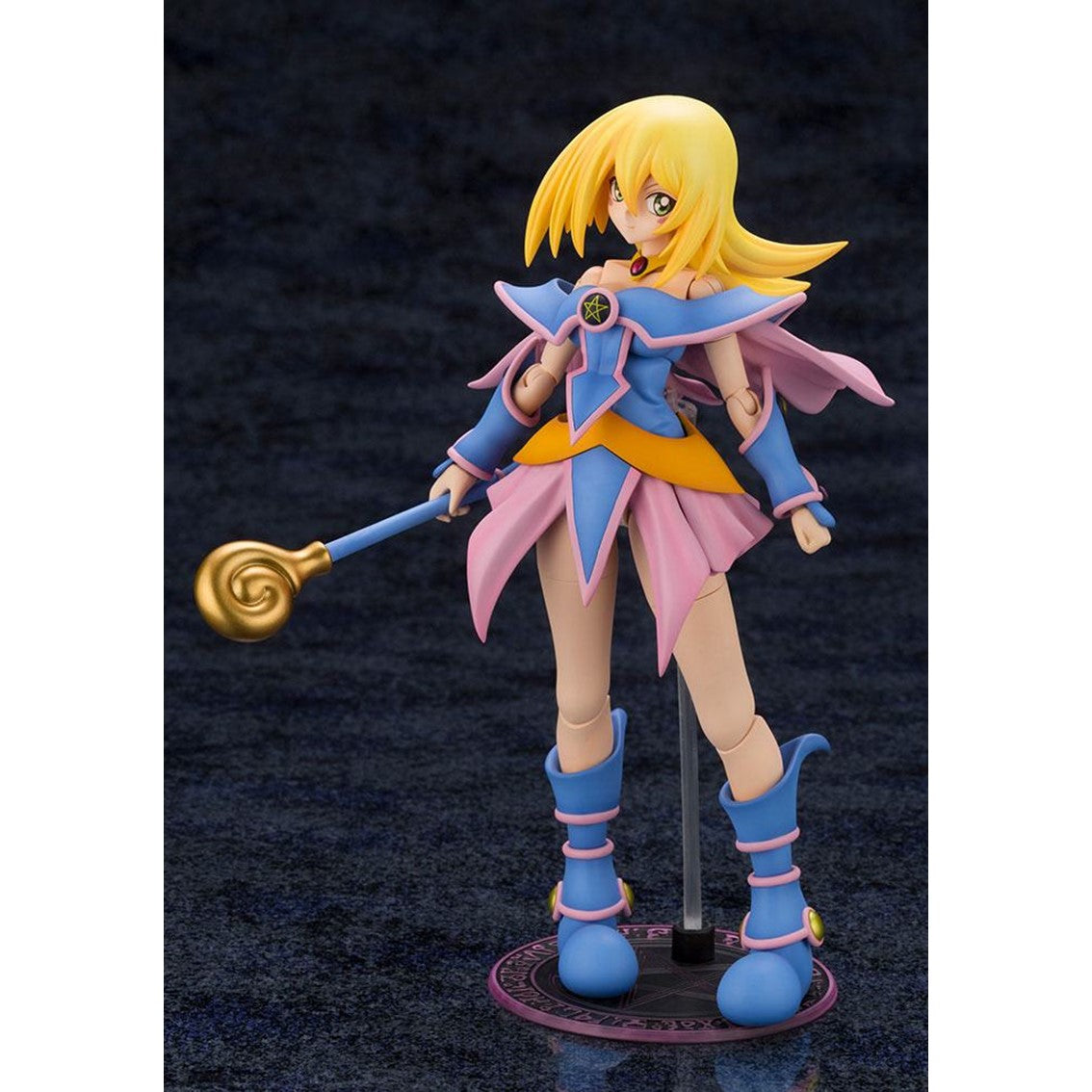 Figura kotobukiya yu gi oh plasti model kit crossframe girl dark magician girl