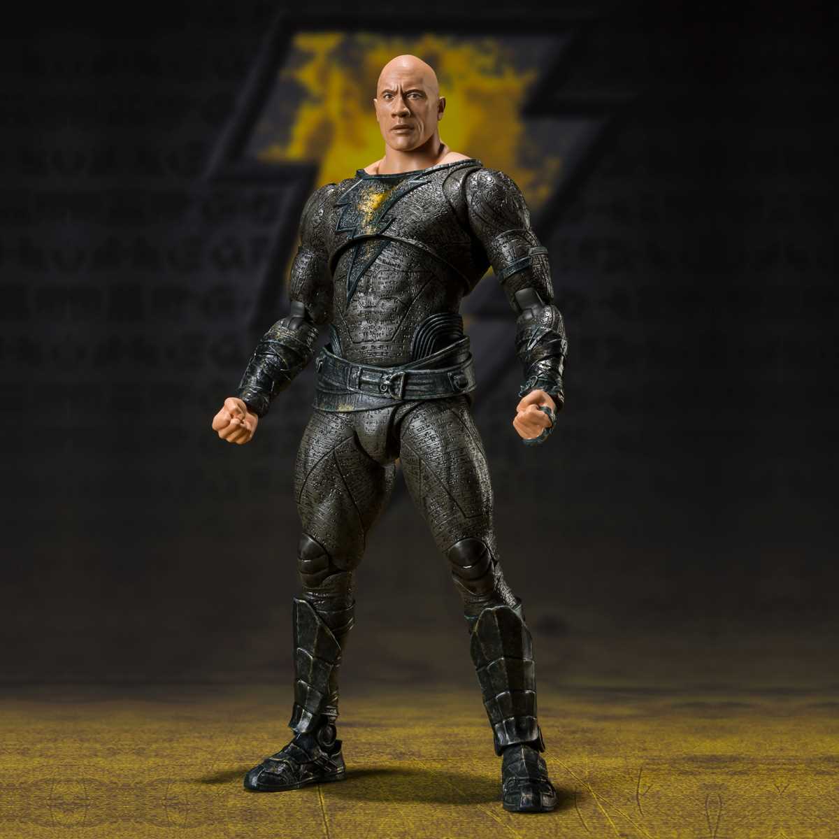 Figura tamashii nations black adam fig 16.5 cm dc s.h. figuarts Frikytopia