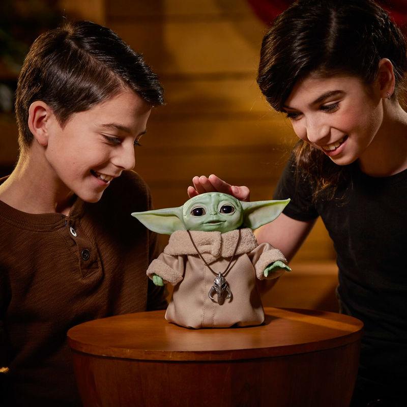 Star wars baby yoda animatronico