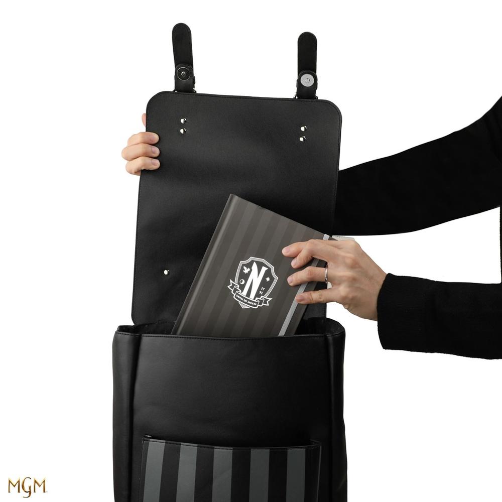 Wednesday Mochila Nevermore Academy Black
