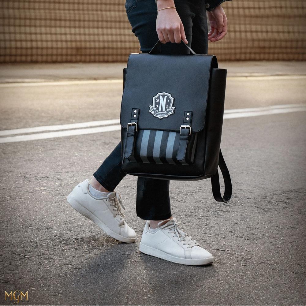 Wednesday Mochila Nevermore Academy Black