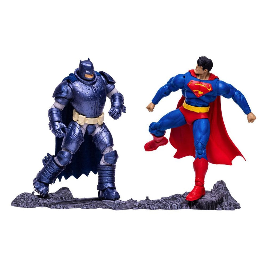 Pack 2 figuras mcfarlane toys collector multipack superman vs armored batman Frikytopia