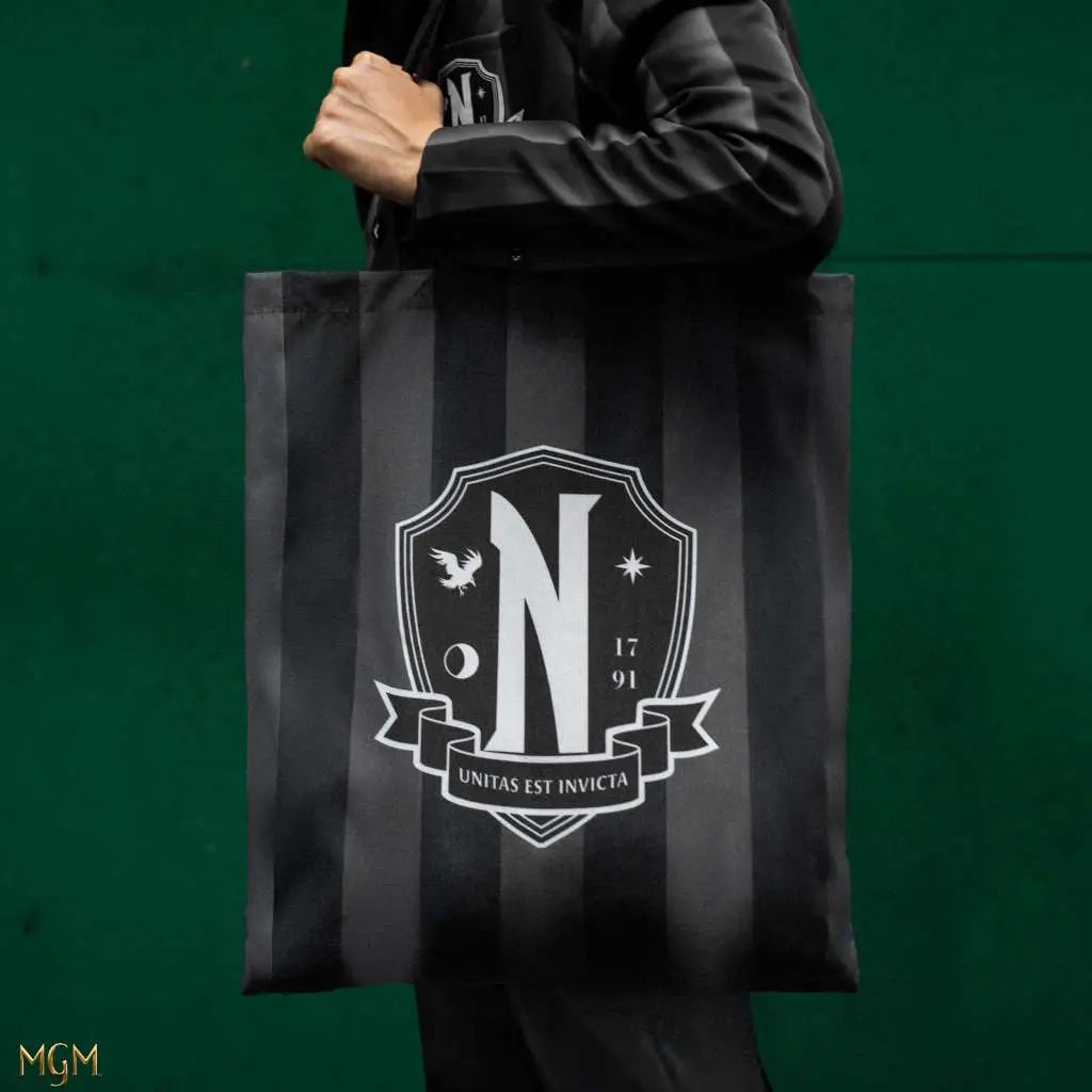 WEDNESDAY NEVERMORE ACADEMY TOTE Bolsa