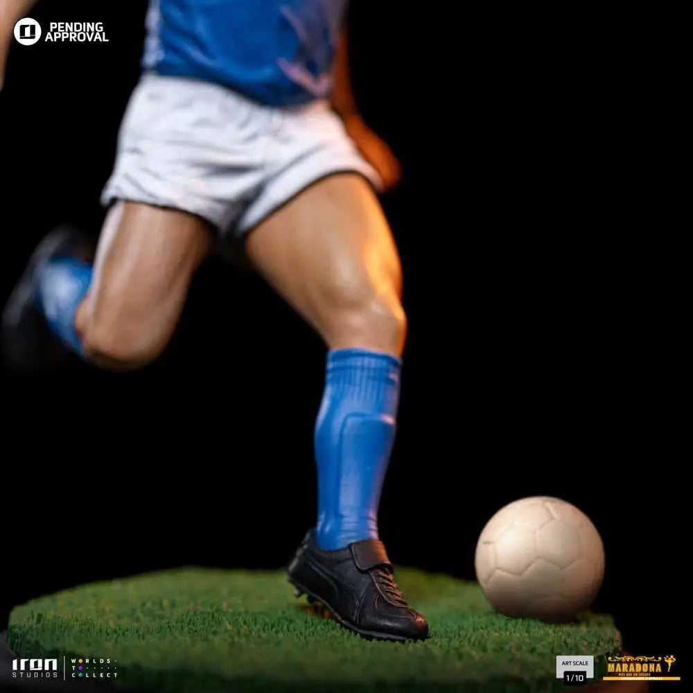 DIEGO ARMANDO MARADONA 1/10 STATUE