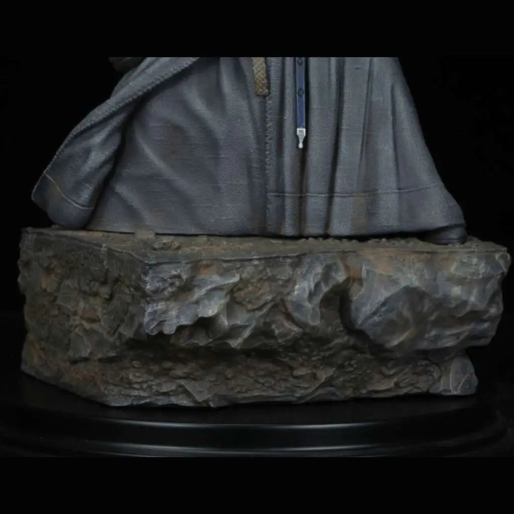 Figura el senor de los anillos gandalf en moria 18cm