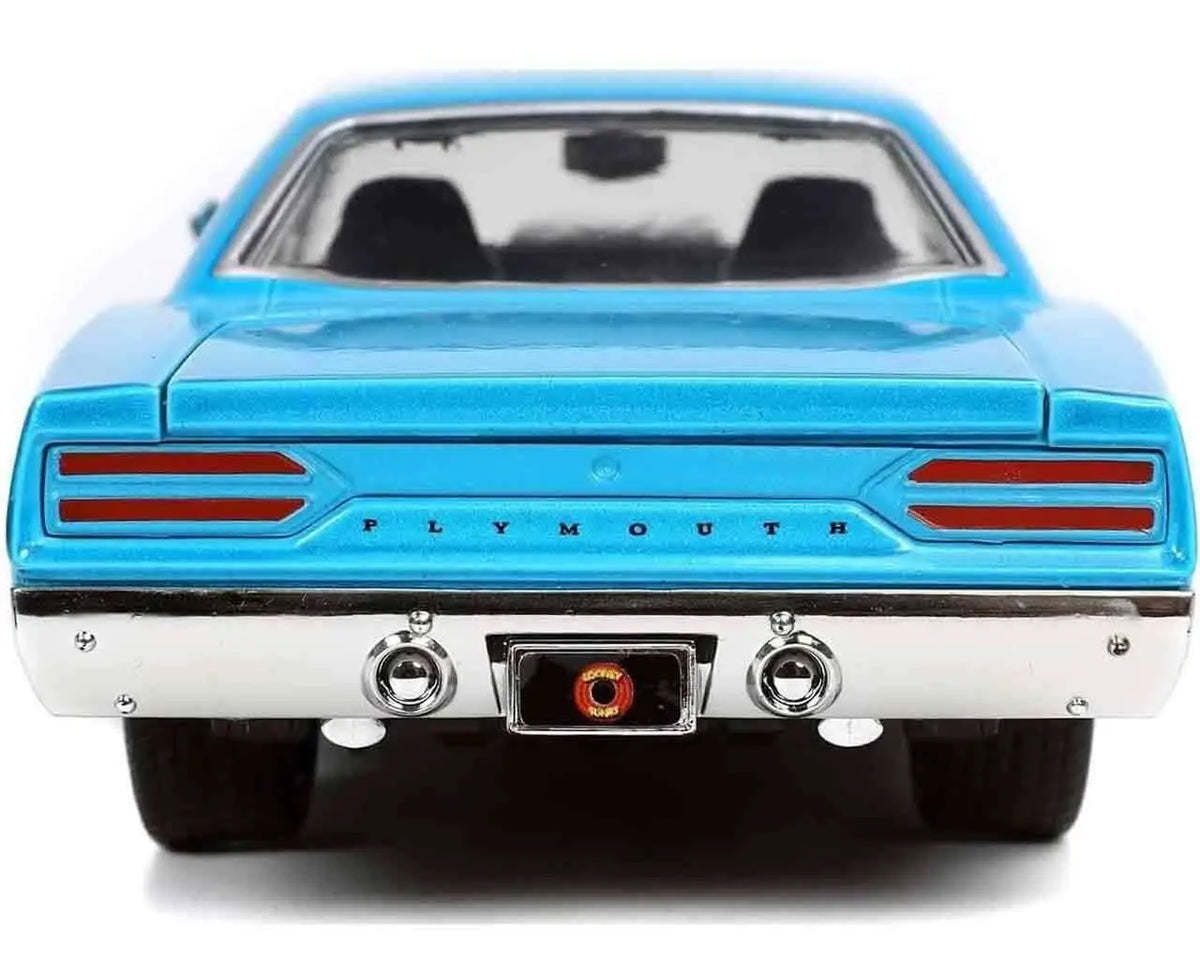 LOONEY TOONES 1970 PLAYMOUTH ROADRUNNER & COYOTE 1/24 DIE-CAST MODEL
