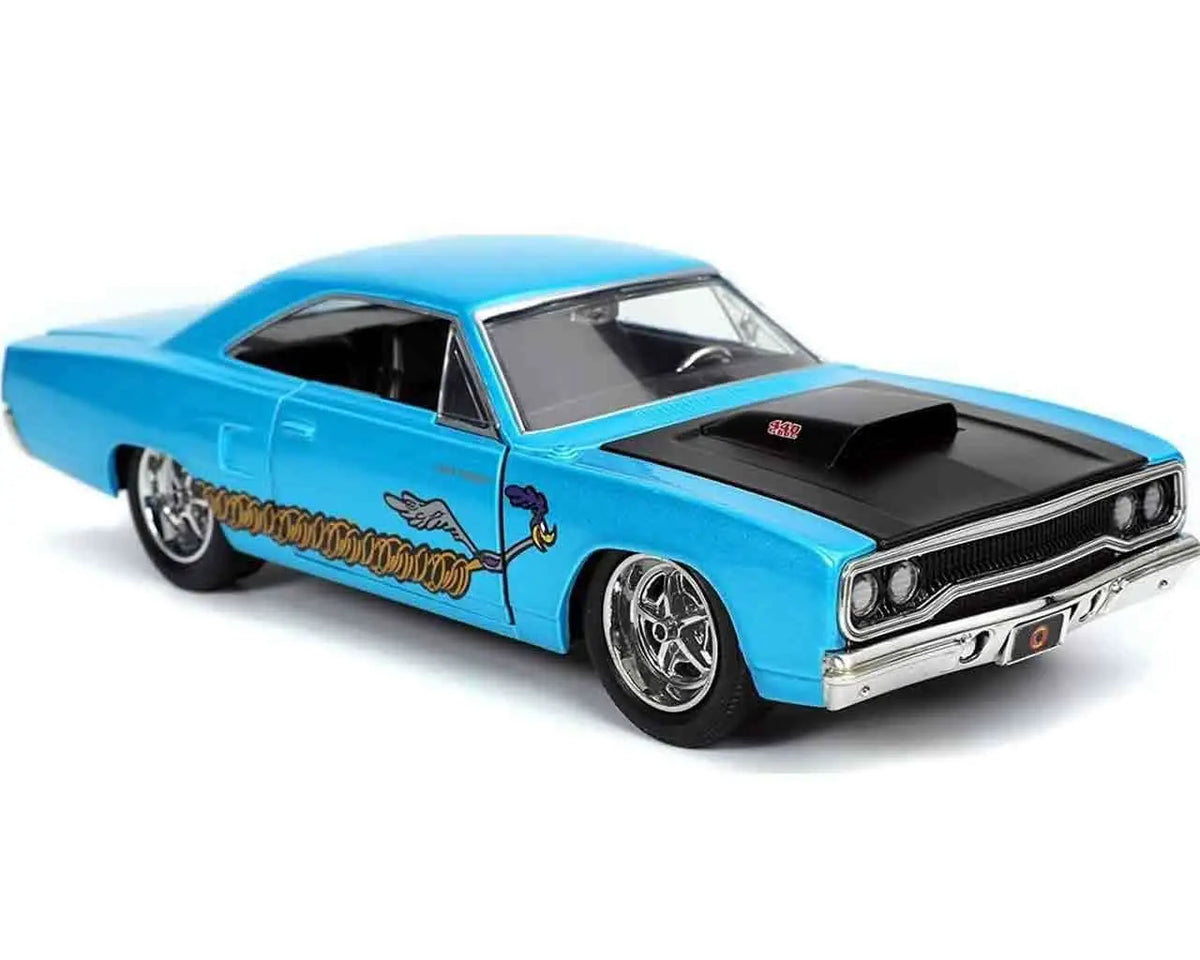 LOONEY TOONES 1970 PLAYMOUTH ROADRUNNER & COYOTE 1/24 DIE-CAST MODEL