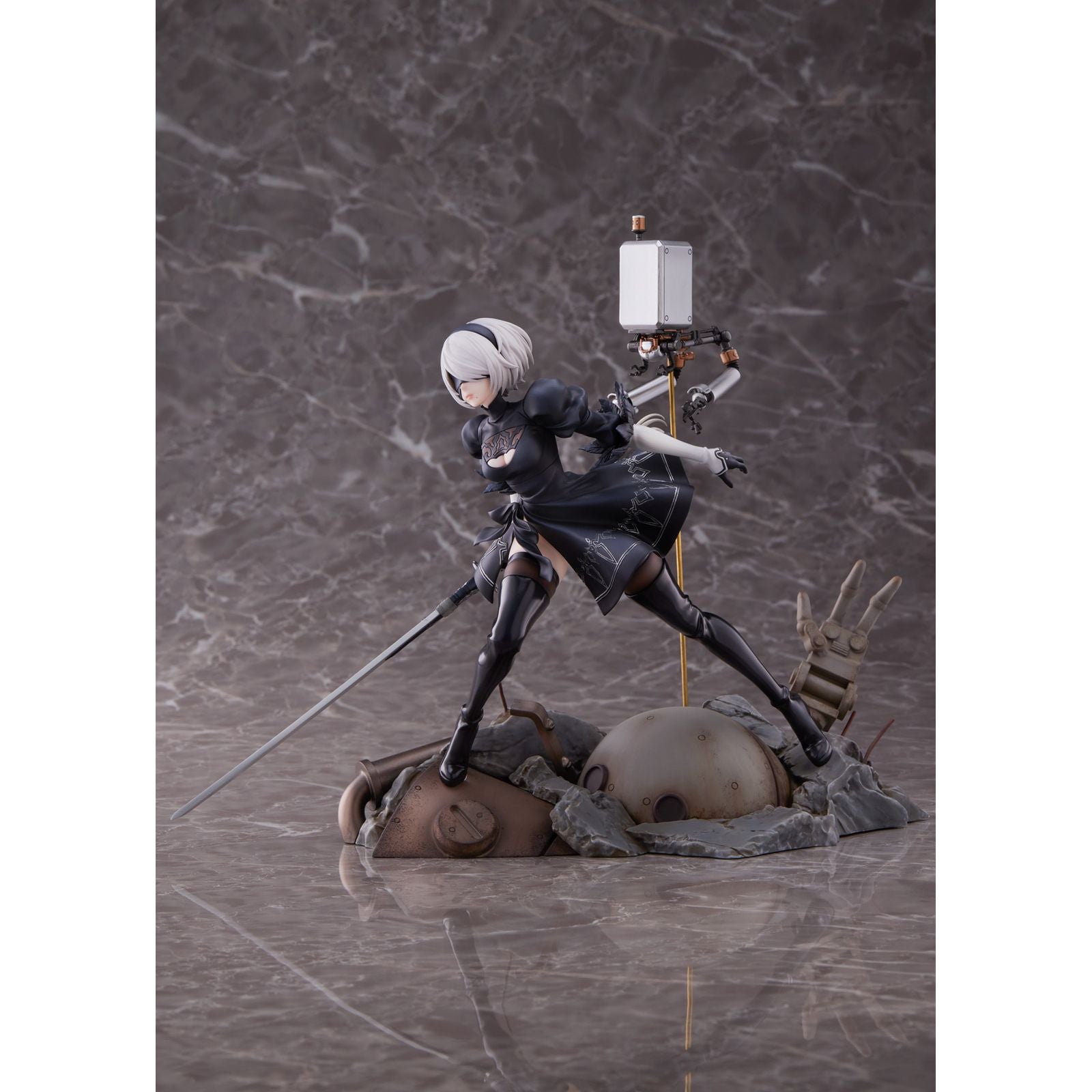 Figura aniplex 2b deluxe edition statue 20 cm nier automata ver.1.1a 1 - 7 scale Frikytopia