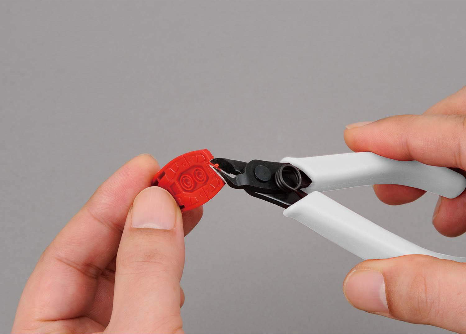 Accesorio figuras alicates bandai hobby entry nipper white