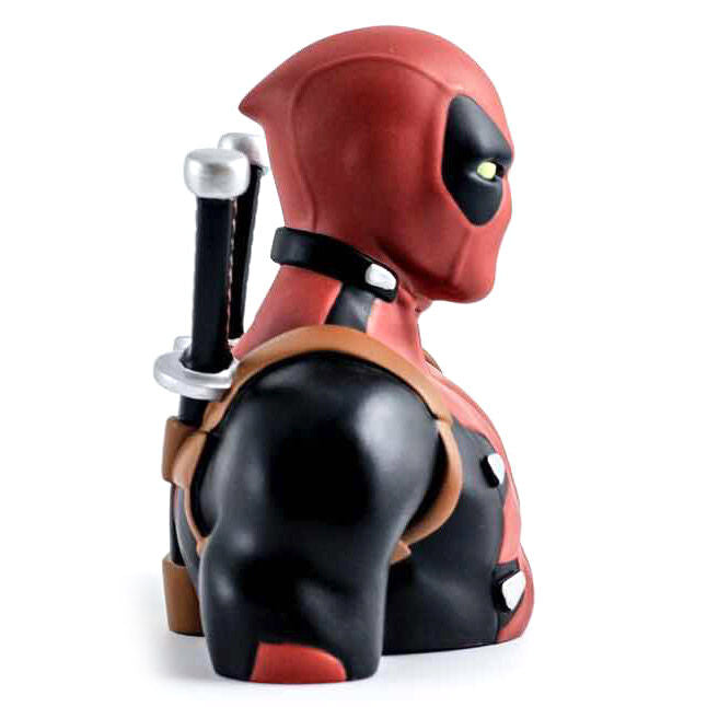 Marvel Comics Hucha Deadpool 20 cm