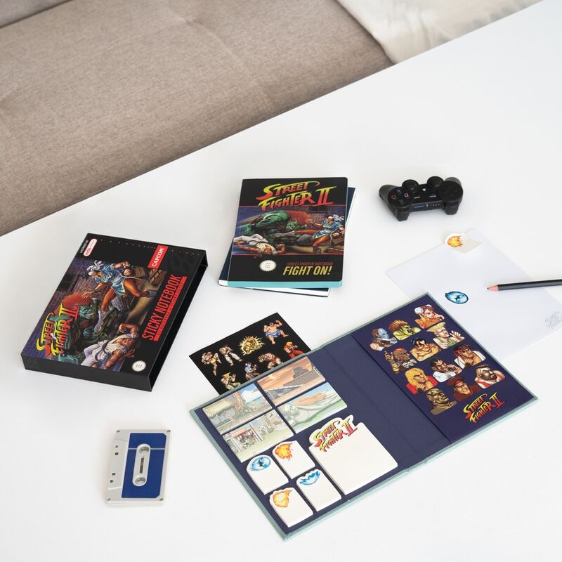 Street Fighter Cuaderno Premium con notas adhesivas y funda A5