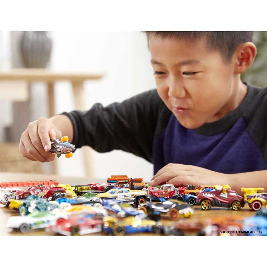 Blister 20 coches Hot Wheels surtido