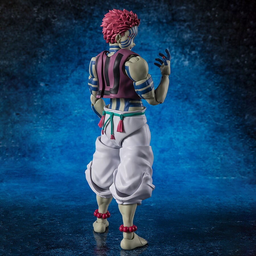Figura Akaza Demon Slayer 14.5cm