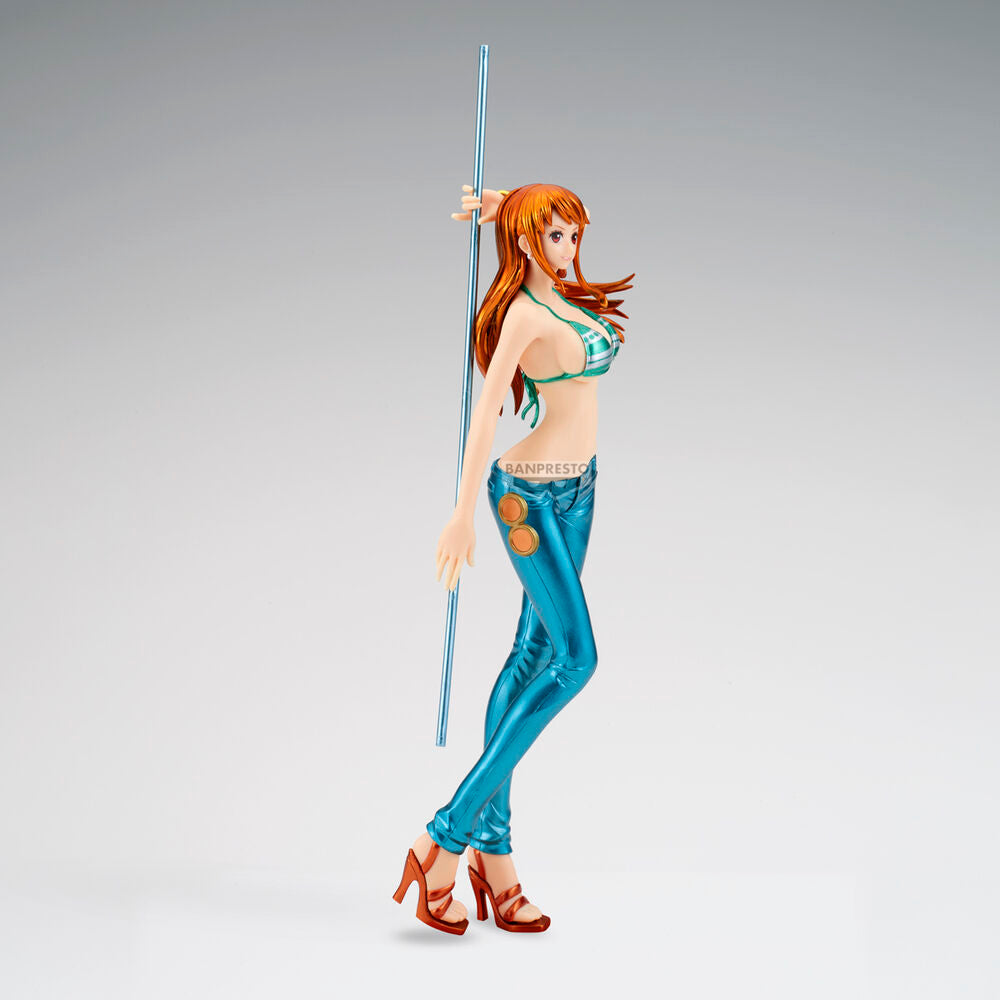 Figura banpresto one piece glitter & glamours nami special color ver.a