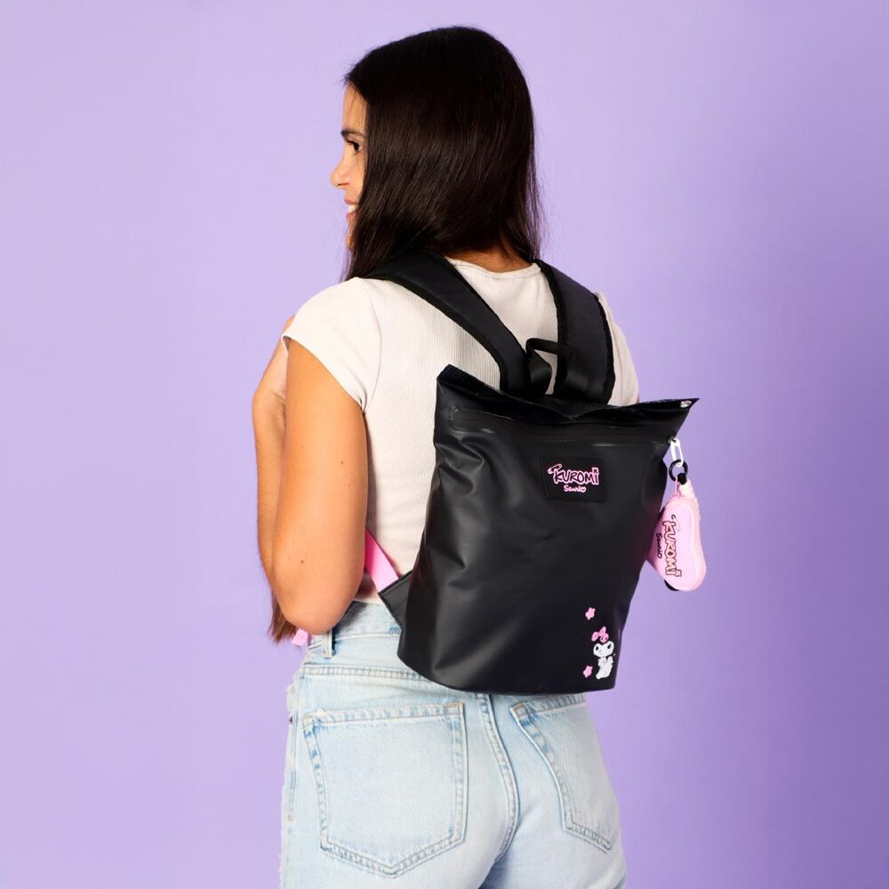 Mochila Casual Kuromi Hello Kitty 33 cm