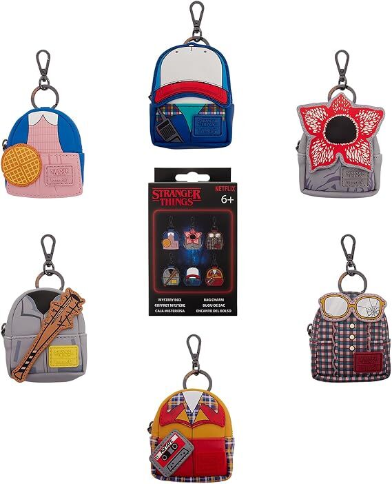 Stranger Things by Loungefly encantos del bolso Mystery Box Expositor (15)