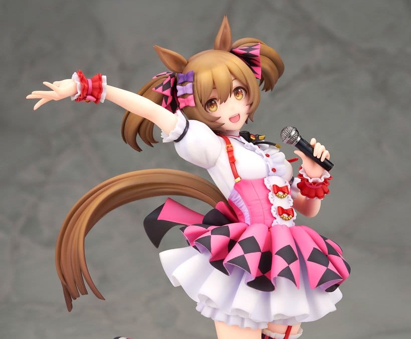Umamusume Pretty Derby Figura PVC 1/7 Smart Falcon 25 cm
