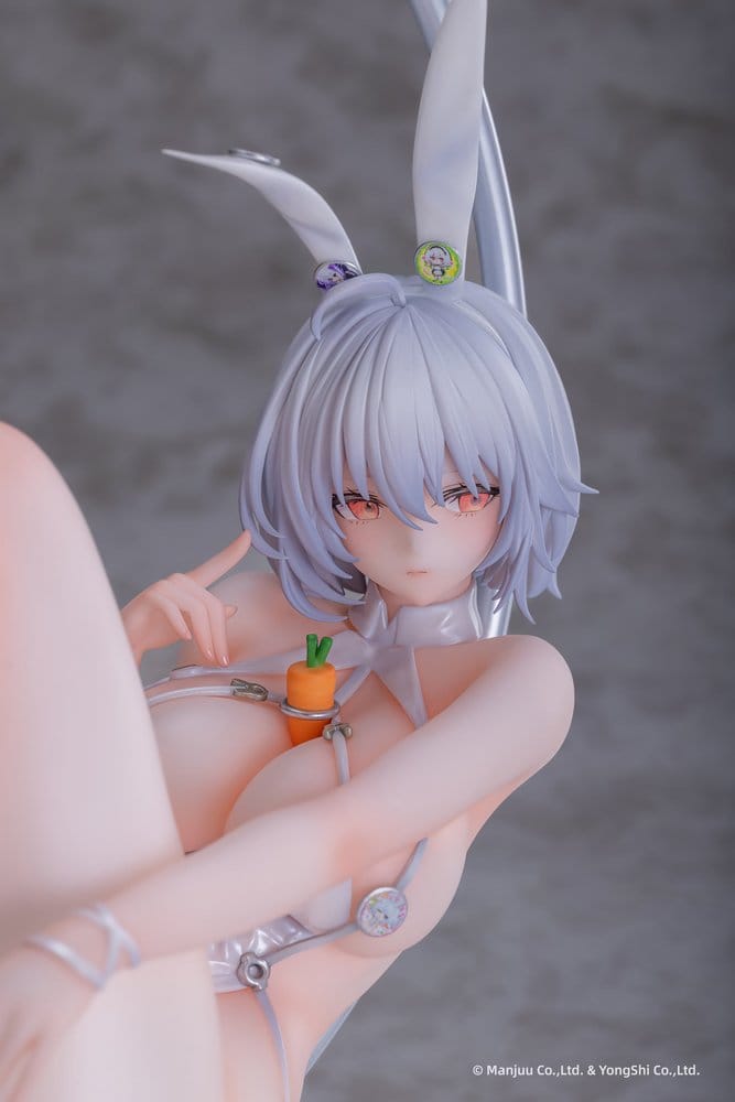 Azur Lane Figura PVC 1/6 Sirius Rabbit of Paradise Ver. 27 cm